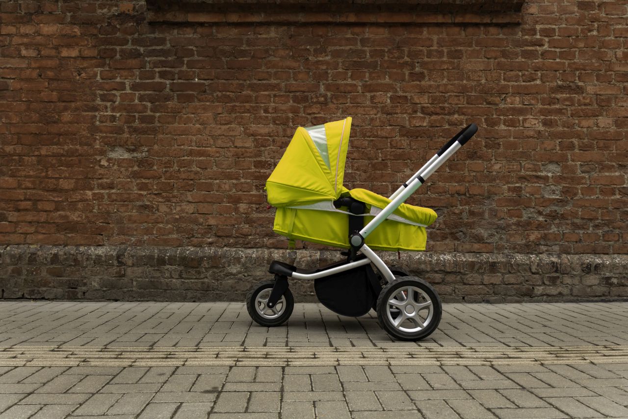 Jak wybrać odpowiedni wózek dla niemowlaka?