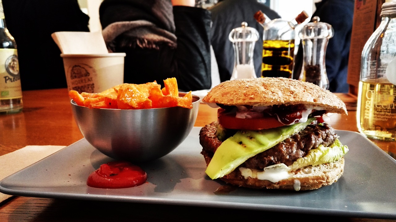 Jak zaprezentować burgerownię na zlocie kulinarnym?