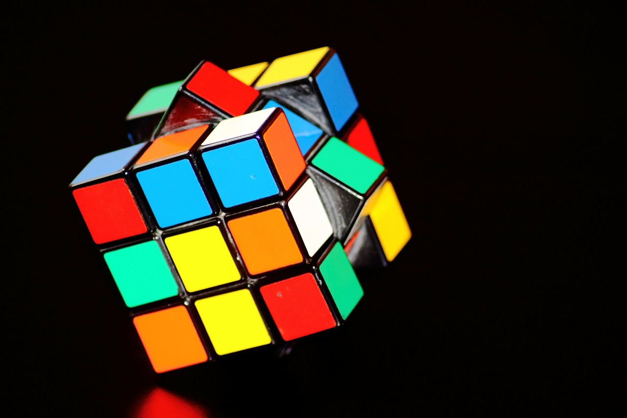 Co zrobić, gdy znudzi się nam tradycyjna kostka Rubika?